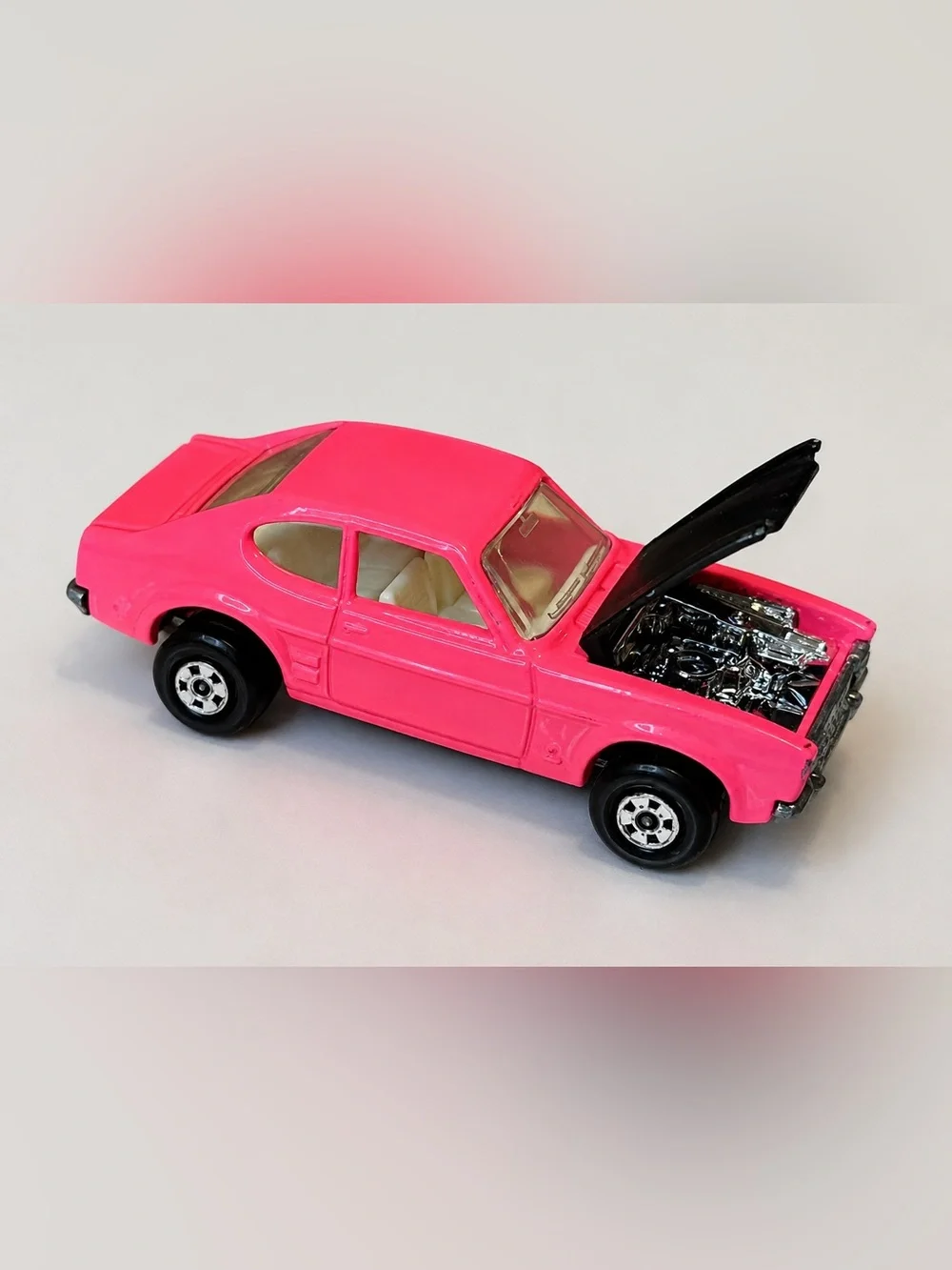 Vintage Matchbox Superfast 1970 No. 54 Ford Capri Pink Black Hood Lesney